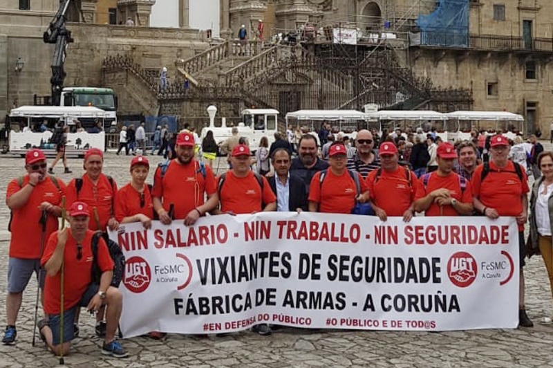 Los trabajadores de la Fábrica de Armas llegan con su lucha a Santiago de Compostela